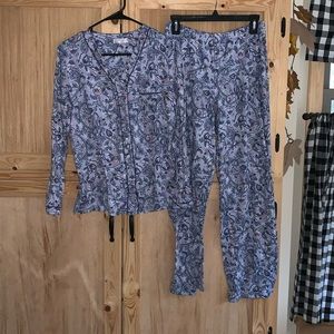 Secret Treasures Purple paisley pajama set size M 8/10